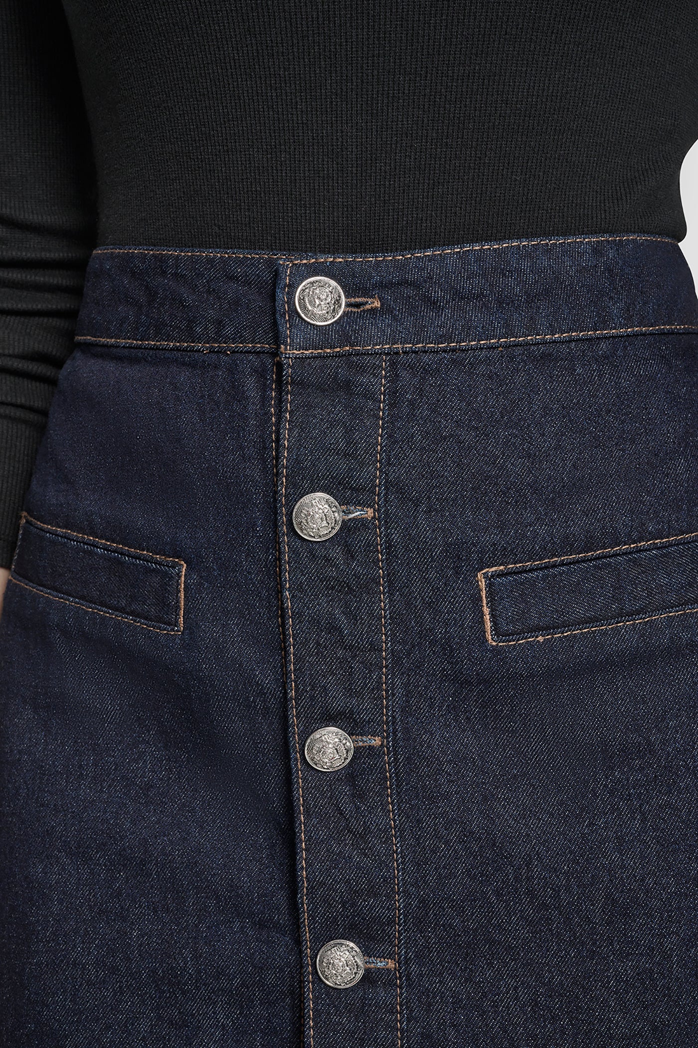 HIGH RISE BUTTON FRONT MINI SKIRT - Image 5