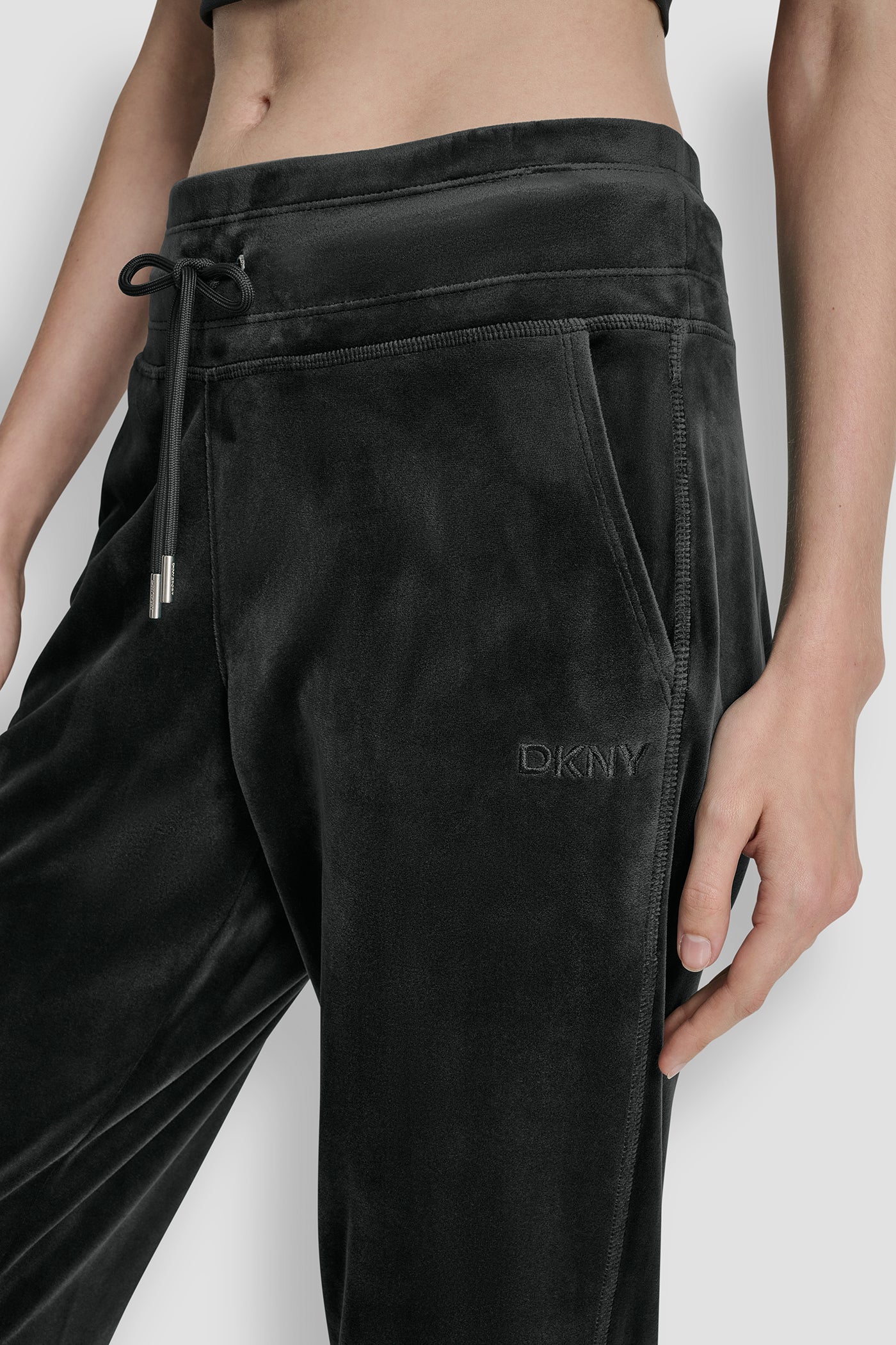 VELOUR HD EMBROIDERY LOGO SLIM FIT JOGGER - Image 4